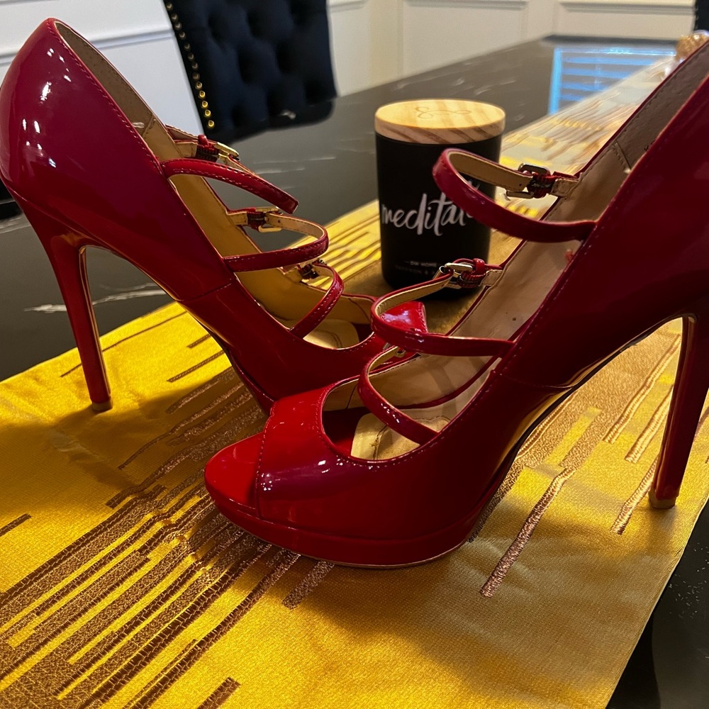 Signature Vibrant Red Patent Heels